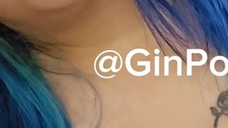 Como te fue en el trabajo amor? Se que te esfuerzas mucho, mereces ver mis enormes tetas 🤍✨️