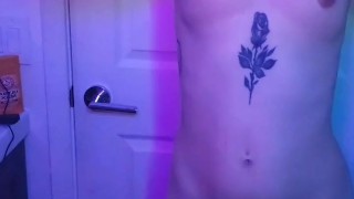 Look how big my dildo is!